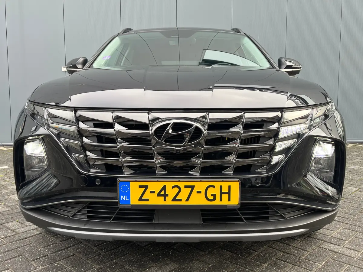 1.6 T-GDI 265pk PHEV Premium 4WD | Leder | Carplay | Climate | Keyless | Navigatie | Elek. Klep | Full - Led | 360 Camera | KRELL Audio | Elek. Stoelen | 19" Lichtmetaal | Winterpakket | Sto