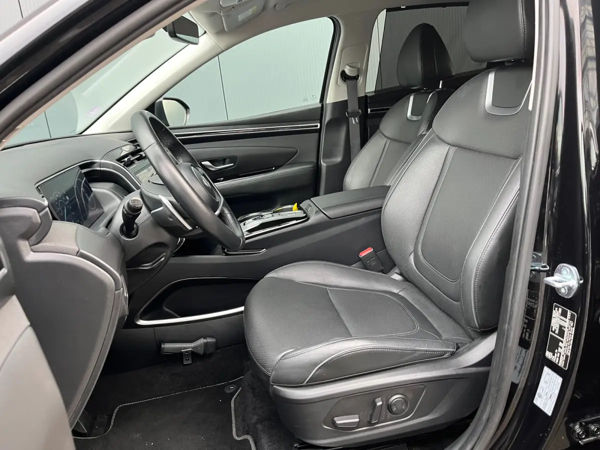 1.6 T-GDI 265pk PHEV Premium 4WD | Leder | Carplay | Climate | Keyless | Navigatie | Elek. Klep | Full - Led | 360 Camera | KRELL Audio | Elek. Stoelen | 19" Lichtmetaal | Winterpakket | Sto