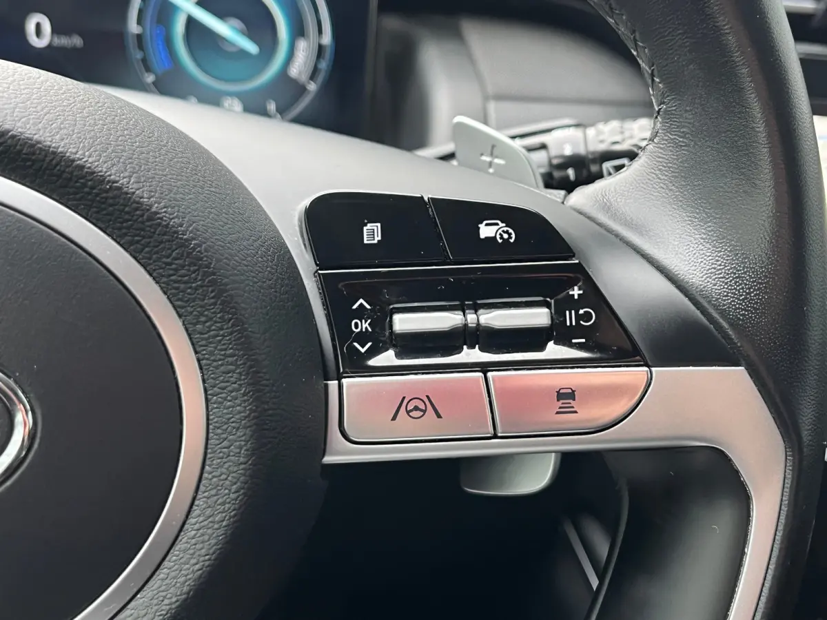 1.6 T-GDI 265pk PHEV Premium 4WD | Leder | Carplay | Climate | Keyless | Navigatie | Elek. Klep | Full - Led | 360 Camera | KRELL Audio | Elek. Stoelen | 19" Lichtmetaal | Winterpakket | Sto