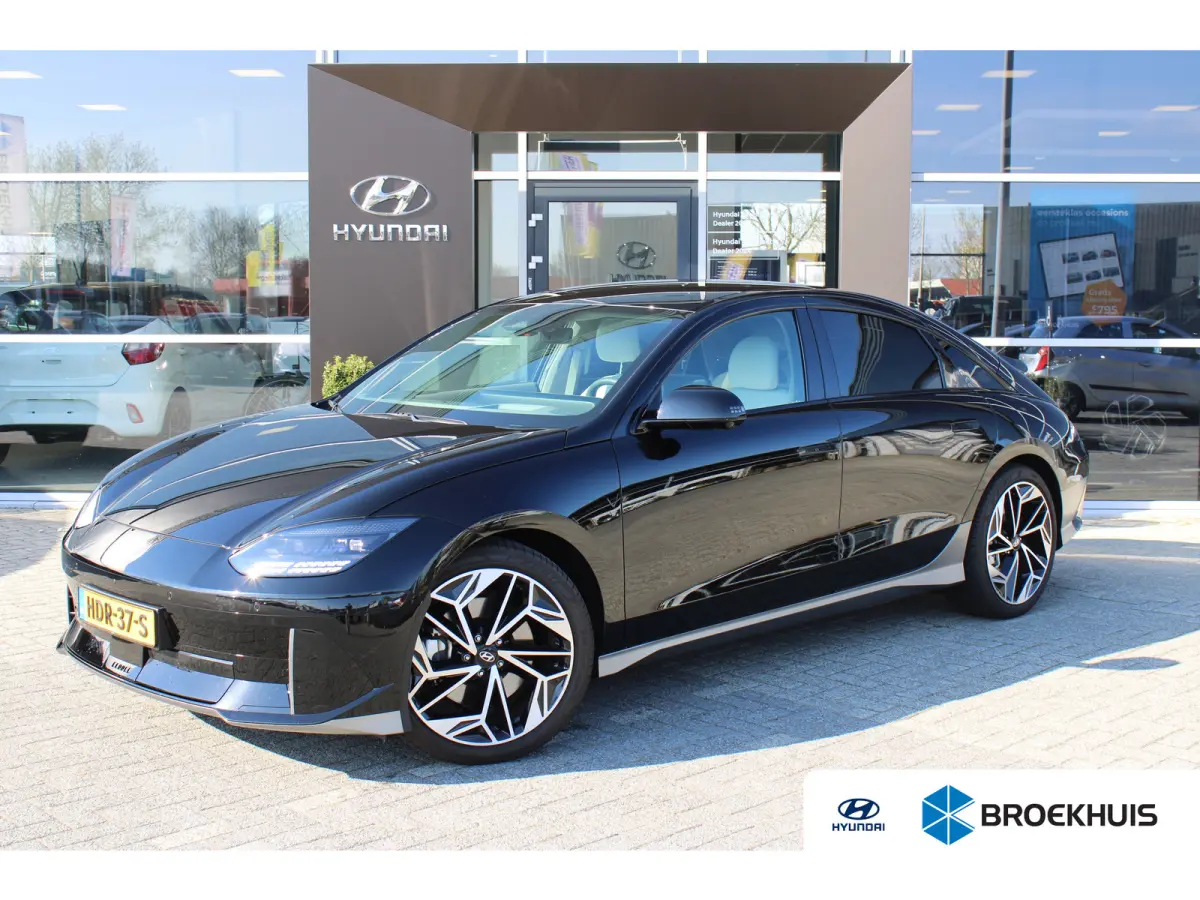 Lounge AWD 77 kWh | 1500KG trekgewicht | V2L | Elektrische stoelverstelling met geheugenfunctie | verwarming / ventilatie in voorstoelen | BOSE Audio | 360 graden camera | | Achterspoiler | 