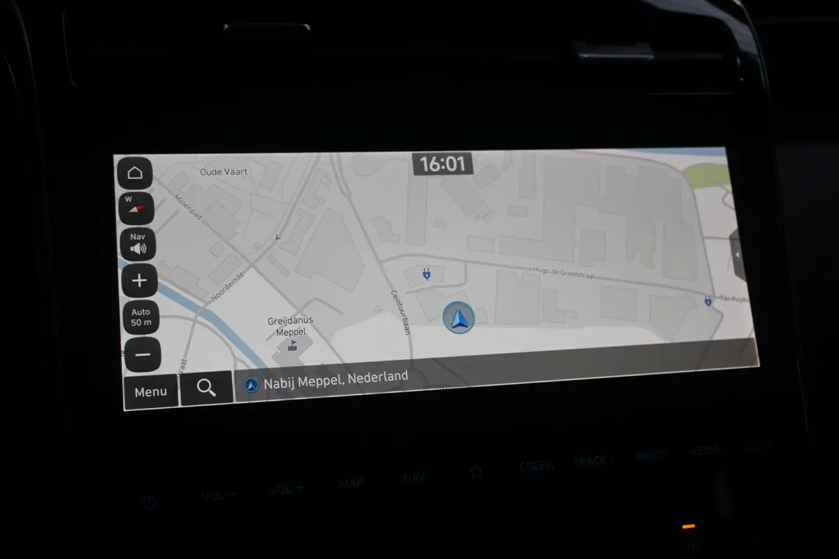 1.6 T-GDI PHEV Comfort Smart 4WD | Achteruitrijcamera | Cruise control adaptief met Stop&Go | Elektrisch bedienbare achterklep met sensorsturing