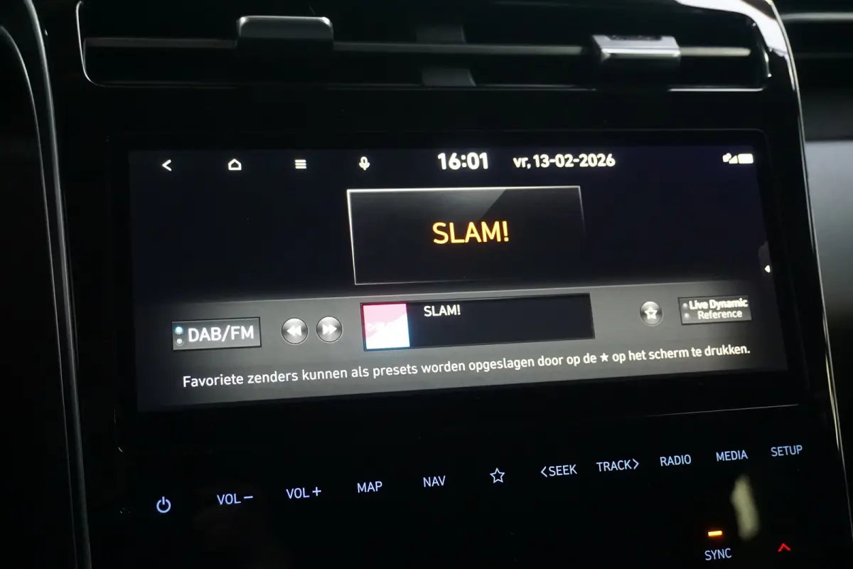 1.6 T-GDI PHEV Comfort Smart 4WD | Achteruitrijcamera | Cruise control adaptief met Stop&Go | Elektrisch bedienbare achterklep met sensorsturing