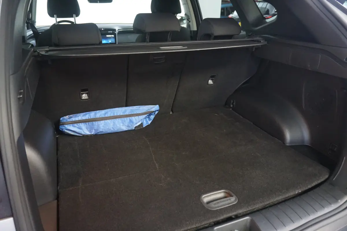 1.6 T-GDI PHEV Comfort Smart 4WD | Achteruitrijcamera | Cruise control adaptief met Stop&Go | Elektrisch bedienbare achterklep met sensorsturing