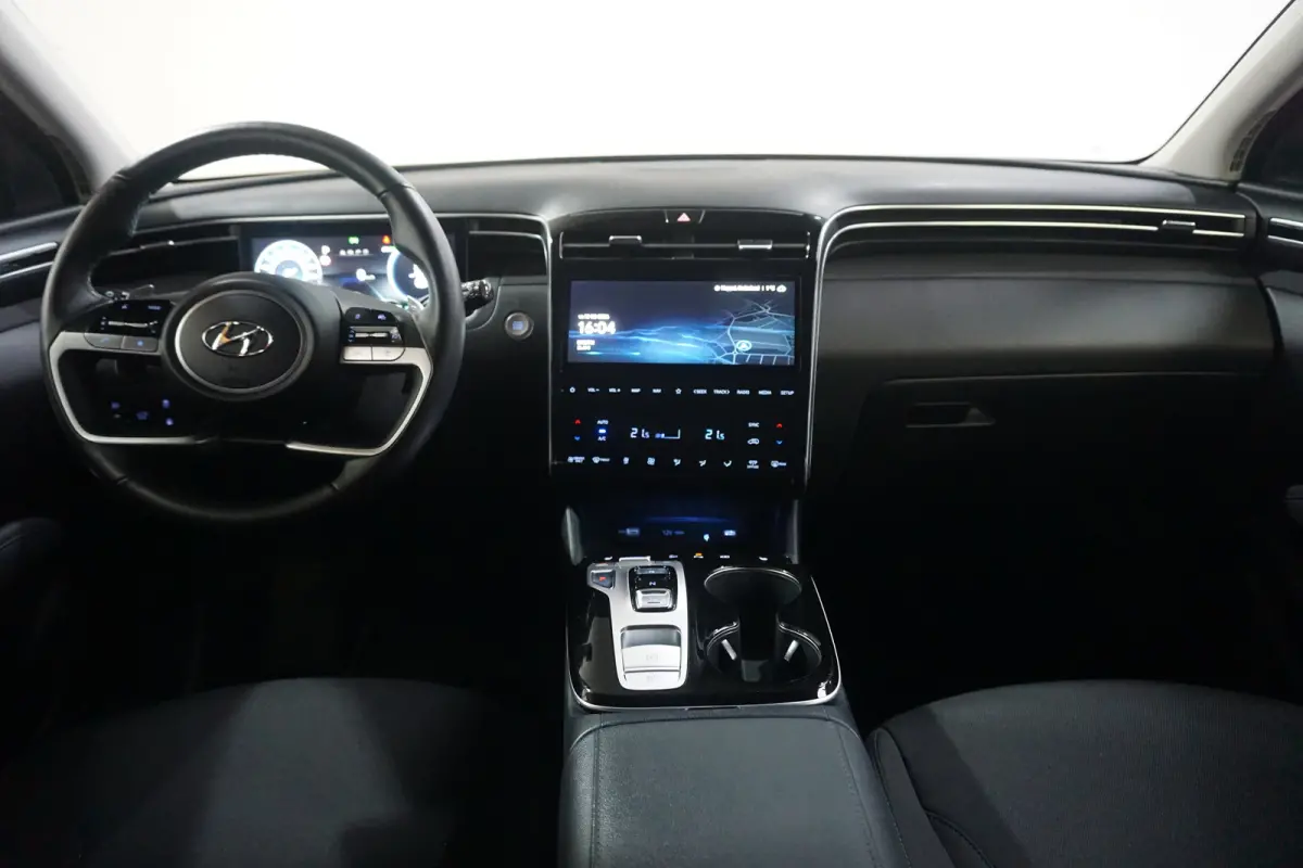 1.6 T-GDI PHEV Comfort Smart 4WD | Achteruitrijcamera | Cruise control adaptief met Stop&Go | Elektrisch bedienbare achterklep met sensorsturing