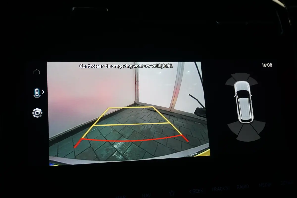 1.6 T-GDI PHEV Comfort Smart 4WD | Achteruitrijcamera | Cruise control adaptief met Stop&Go | Elektrisch bedienbare achterklep met sensorsturing
