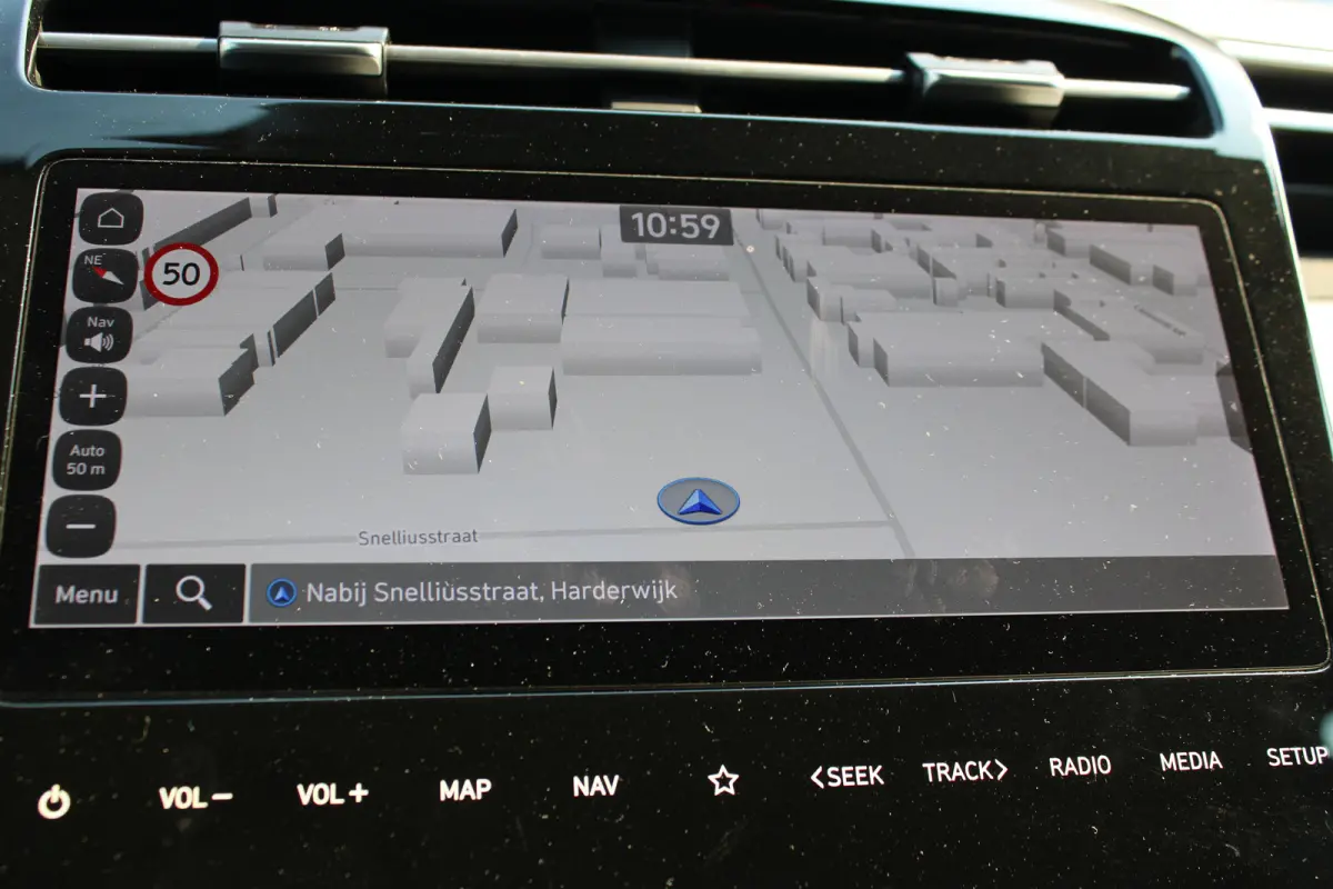 1.6 T-GDI PHEV Comfort Smart 4WD PHEV 265pk 4WD | Achteruitrijcamera | Actieve rijbaanassistentie (LKA) | Apple Carplay/Android Auto|telefoonintegratie premium