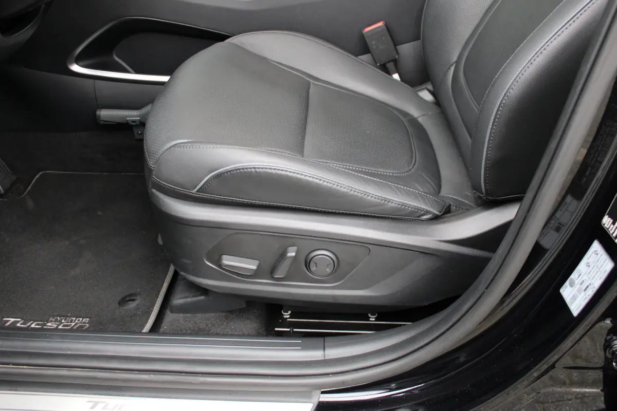 1.6 T-GDI PHEV Premium 4WD | Leder | 360 camera | Elektrische voorstoelen | Automaat