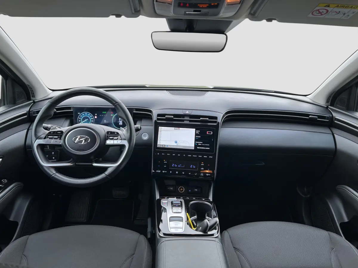 1.6 T-GDI 265pk PHEV Comfort Smart 4WD | Climate | Camera | Carplay | Keyless | Navigatie | Full - Led | Elek. Klep | Winterpakket | 19" Lichtmetaal | Krell Audio | Digitale Cockpit | Parkee