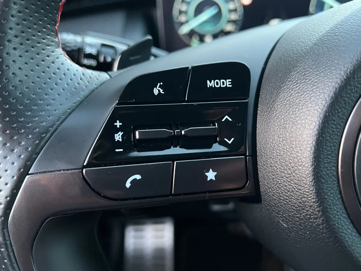 1.6 T-GDI 265pk PHEV N-Line 4WD | Leder | Climate | Keyless | Navigatie | Elek. Klep | Full - Led | 360 Camera | KRELL Audio | Elek. Stoelen | 19" Lichtmetaal | Winterpakket | Stoelventilati