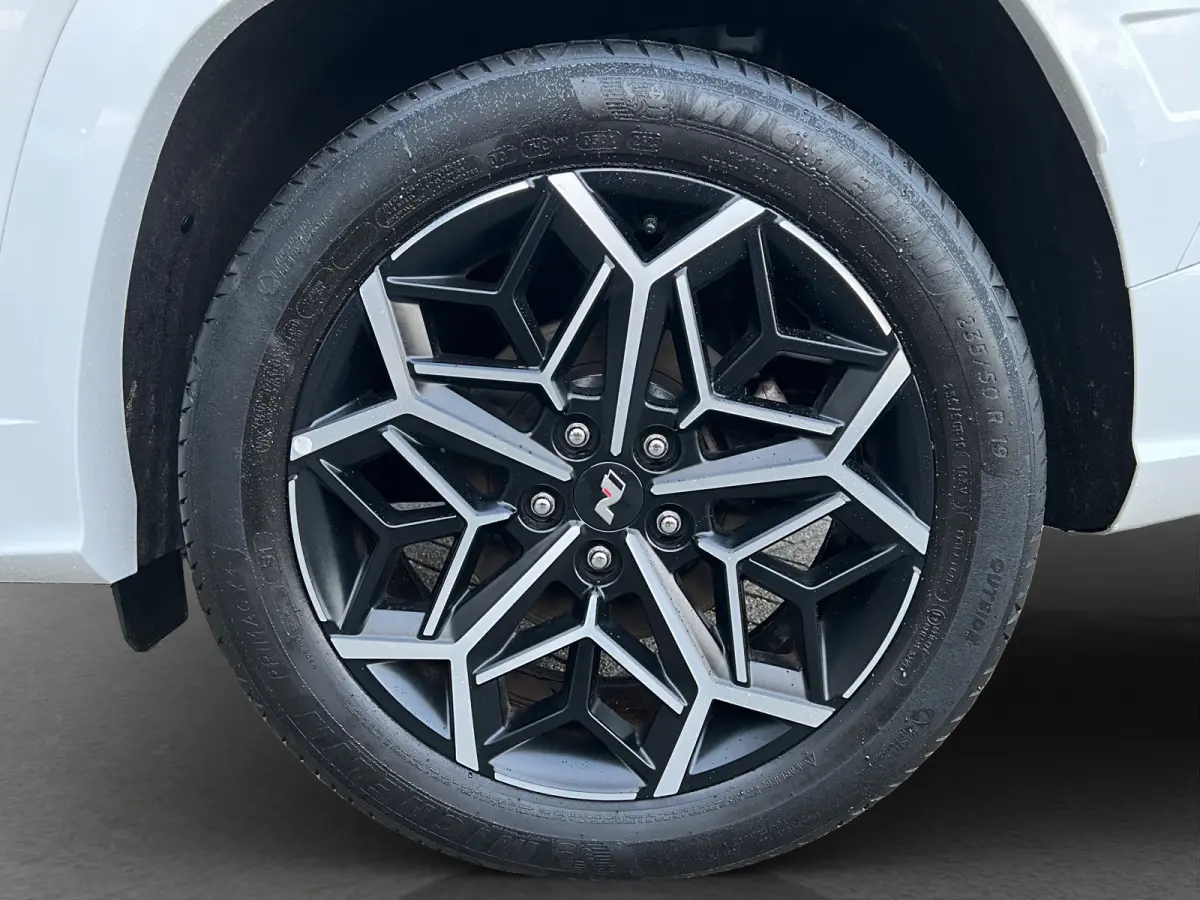 1.6 T-GDI 265pk PHEV N-Line 4WD | Leder | Climate | Keyless | Navigatie | Elek. Klep | Full - Led | 360 Camera | KRELL Audio | Elek. Stoelen | 19" Lichtmetaal | Winterpakket | Stoelventilati