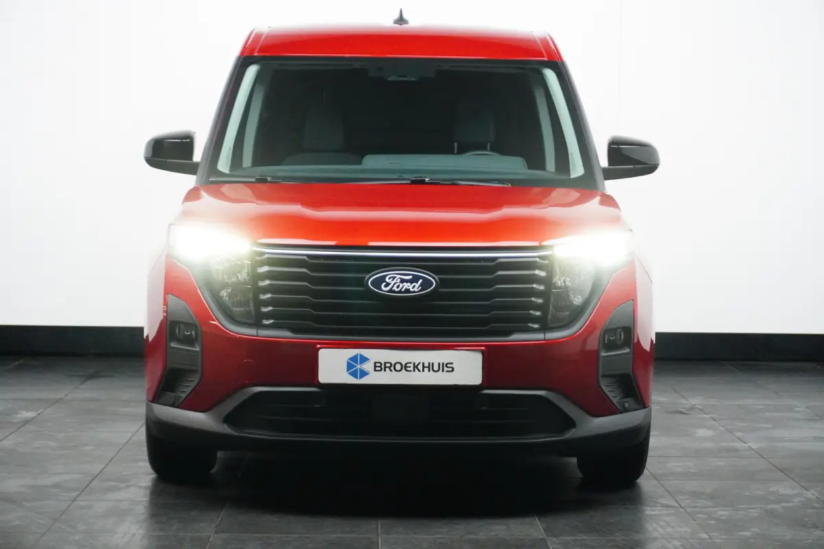Limited 1.0 EcoBoost | Winter Pack | Navigatie | Lichtmetalen velgen | Camera |