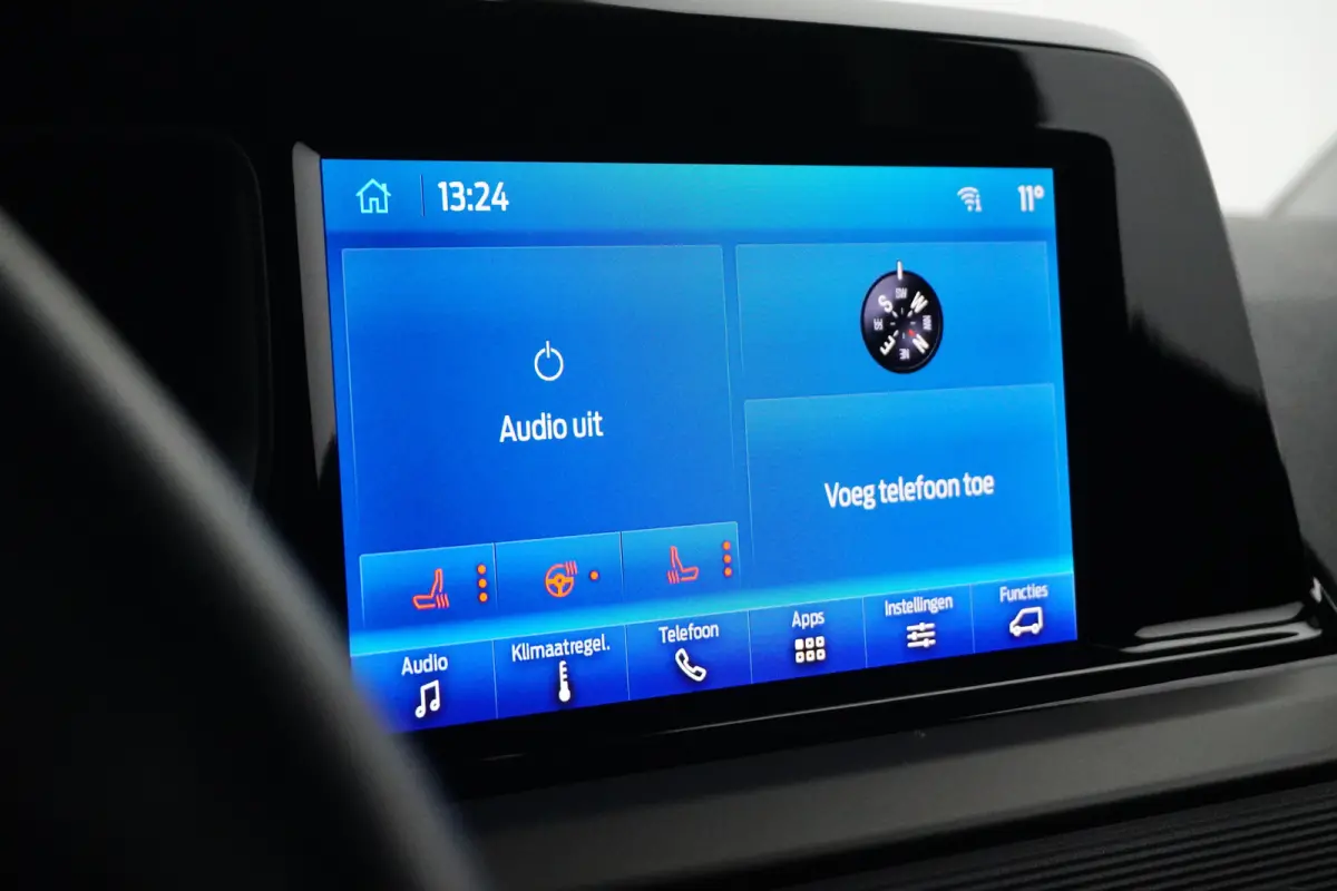 Limited 1.0 EcoBoost | Winter Pack | Navigatie | Lichtmetalen velgen | Camera |