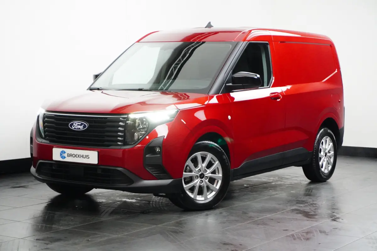 Limited 1.0 EcoBoost | Winter Pack | Navigatie | Lichtmetalen velgen | Camera |