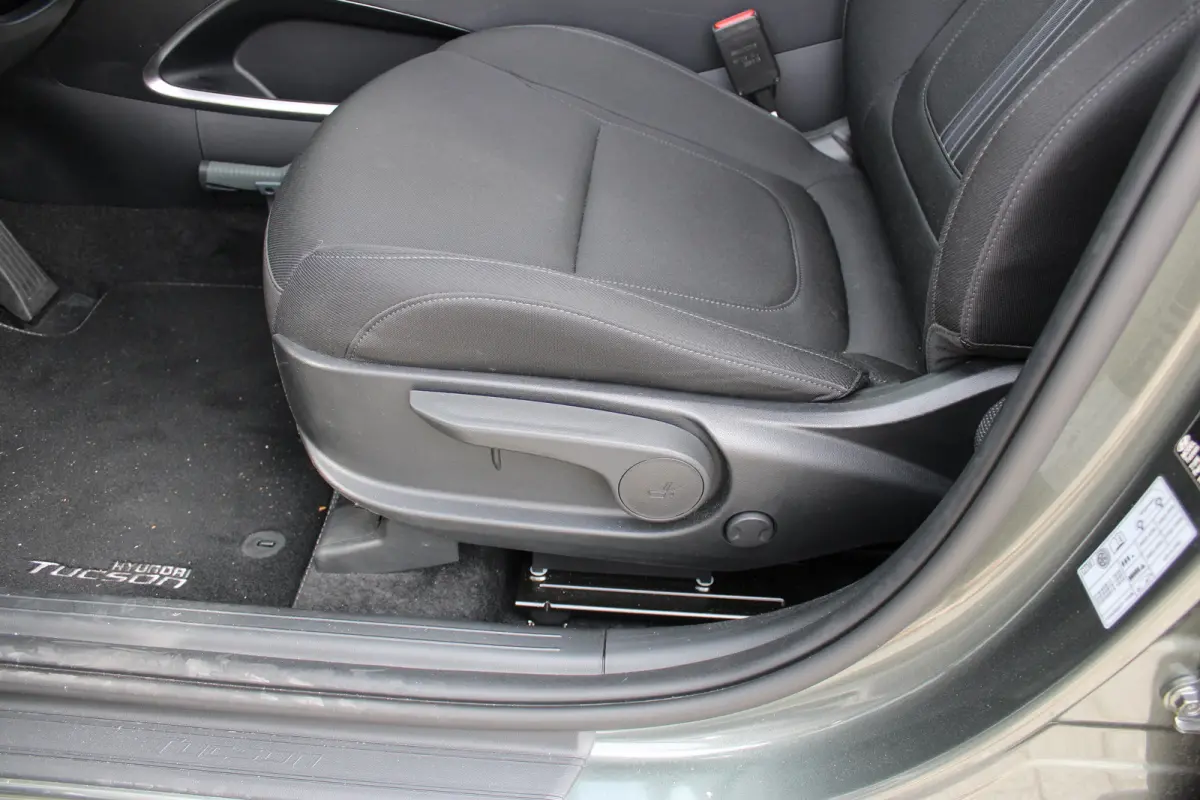 1.6 T-GDI PHEV Comfort Smart 4WD | Stoelverwarming voor| Stuurwielverwarmig | Navigatie | Climate Control | Achteruitrijcamera | Airco (automatisch) | Apple Carplay/Android Auto|telefooninte