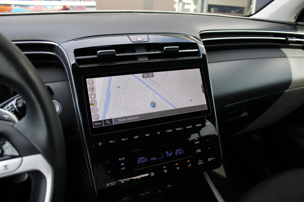 1.6 T-GDI PHEV Comfort Smart 4WD | Stoelverwarming voor| Stuurwielverwarmig | Navigatie | Climate Control | Achteruitrijcamera | Airco (automatisch) | Apple Carplay/Android Auto|telefooninte