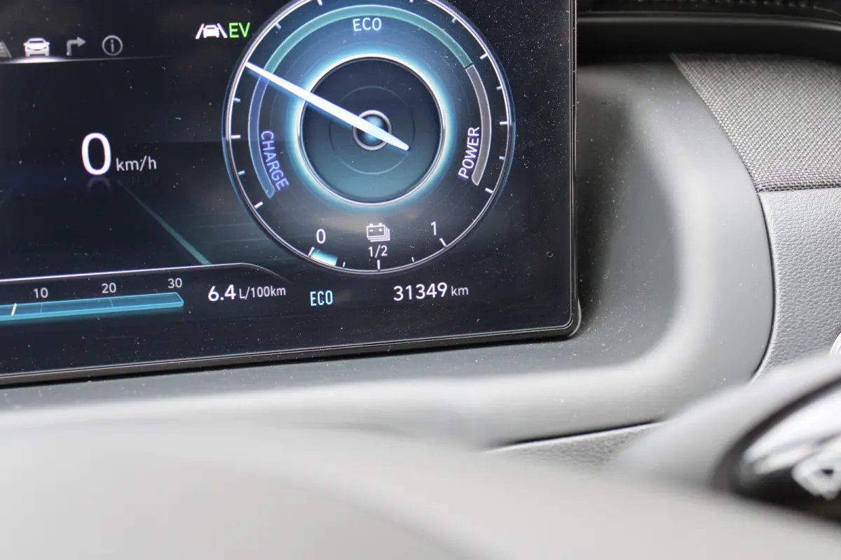 1.6 T-GDI PHEV Comfort Smart 4WD | Stoelverwarming voor| Stuurwielverwarmig | Navigatie | Climate Control | Achteruitrijcamera | Airco (automatisch) | Apple Carplay/Android Auto|telefooninte