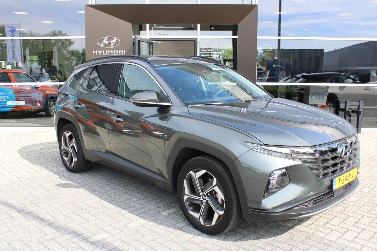 1.6 T-GDI PHEV Comfort Smart 4WD | Stoelverwarming voor| Stuurwielverwarmig | Navigatie | Climate Control | Achteruitrijcamera | Airco (automatisch) | Apple Carplay/Android Auto|telefooninte