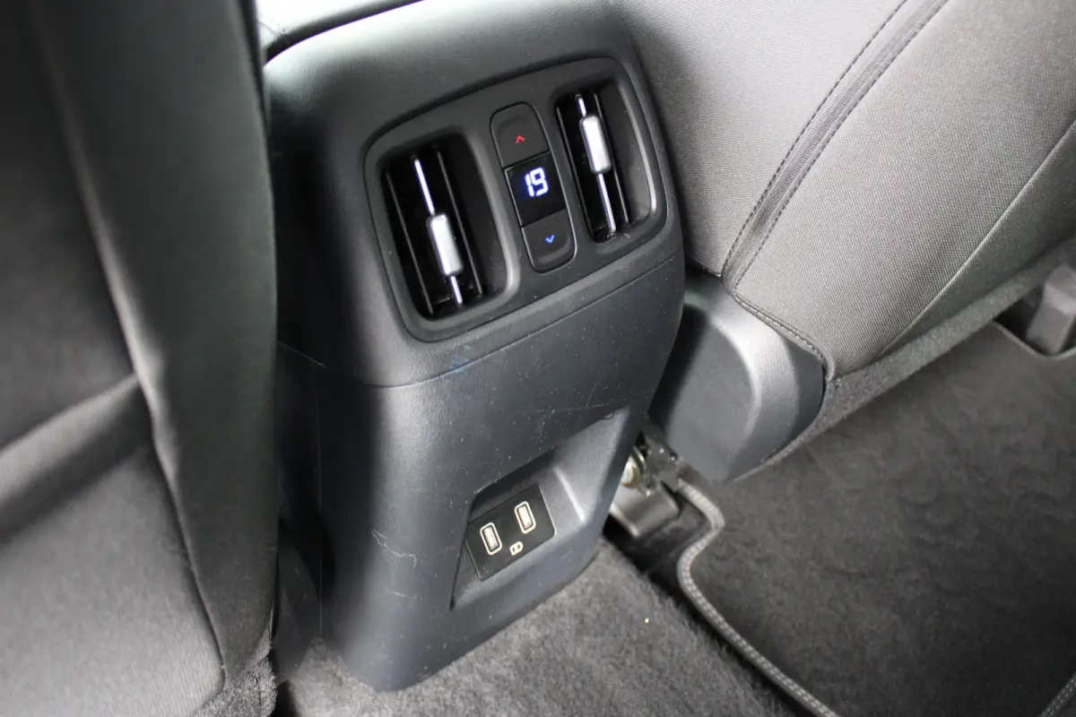 1.6 T-GDI PHEV Comfort Smart 4WD | DAB ontvanger | Achteruitrijcamera | Adaptive cruise control | Lane Assist | Stoel verwarming | | Achterbank in delen neerklapbaar | Achteruitrijcamera | A