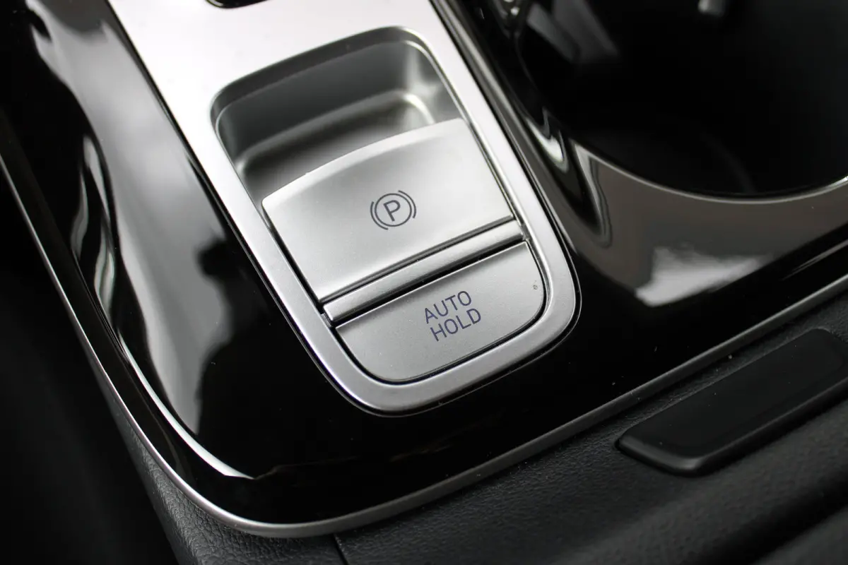 1.6 T-GDI PHEV Comfort Smart 4WD | DAB ontvanger | Achteruitrijcamera | Adaptive cruise control | Lane Assist | Stoel verwarming | | Achterbank in delen neerklapbaar | Achteruitrijcamera | A