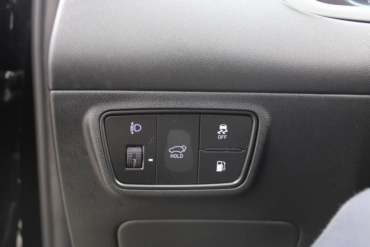 1.6 T-GDI 265pk PHEV Premium Sky 4WD | Schuifkanteldak | 360 camera | Lederen bekleding | | Achterbank verwarmd | Achteruitrij assistent | Airco (automatisch)