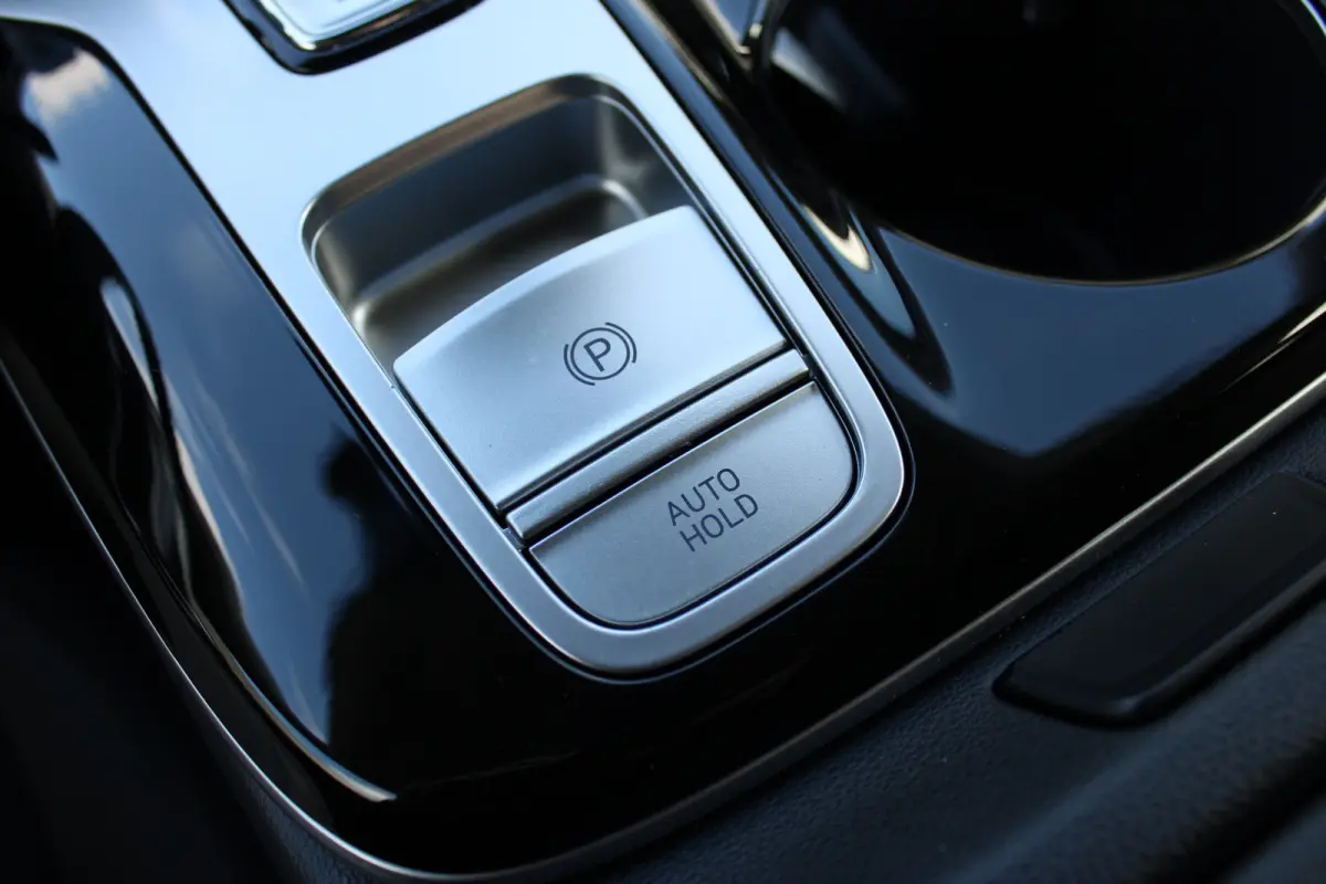 1.6 T-GDI PHEV Comfort Smart 4WD | DAB ontvanger | Achteruitrijcamera | | Achterbank in delen neerklapbaar | Achteruitrijcamera | Airco (automatisch)