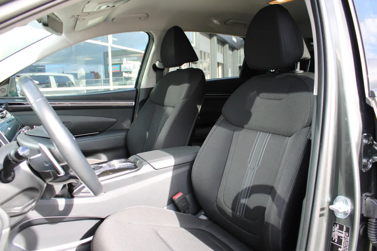 1.6 T-GDI PHEV Comfort Smart 4WD | DAB ontvanger | Achteruitrijcamera | | Achterbank in delen neerklapbaar | Achteruitrijcamera | Airco (automatisch)