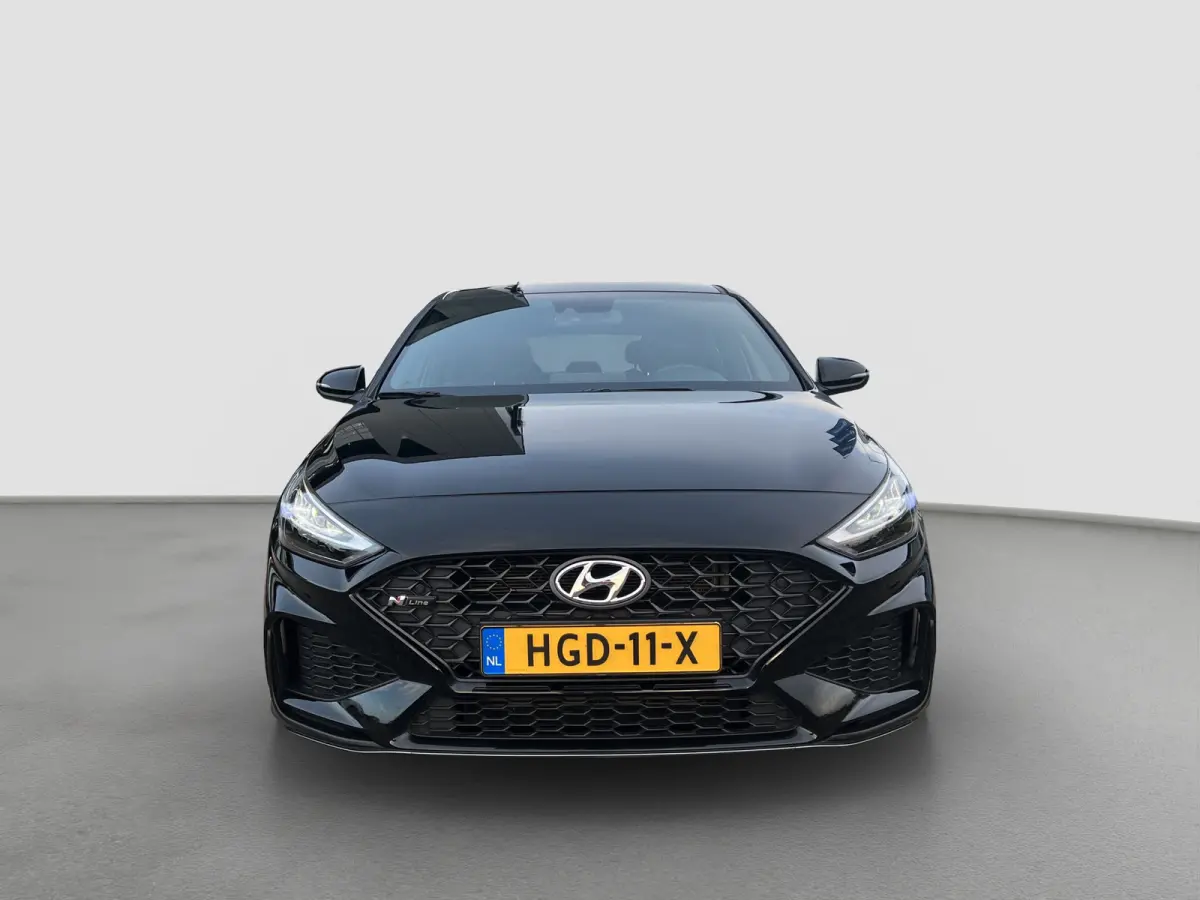 1.5 T-GDi 160pk MHEV N-Line Camera | Dodehoek detectie | Bestuurdersstoel met geheugen | Draadloos laden | LED lampen | Keyless entry | Navigatie | Stoelverwarming | Parkeersensoren voor en 