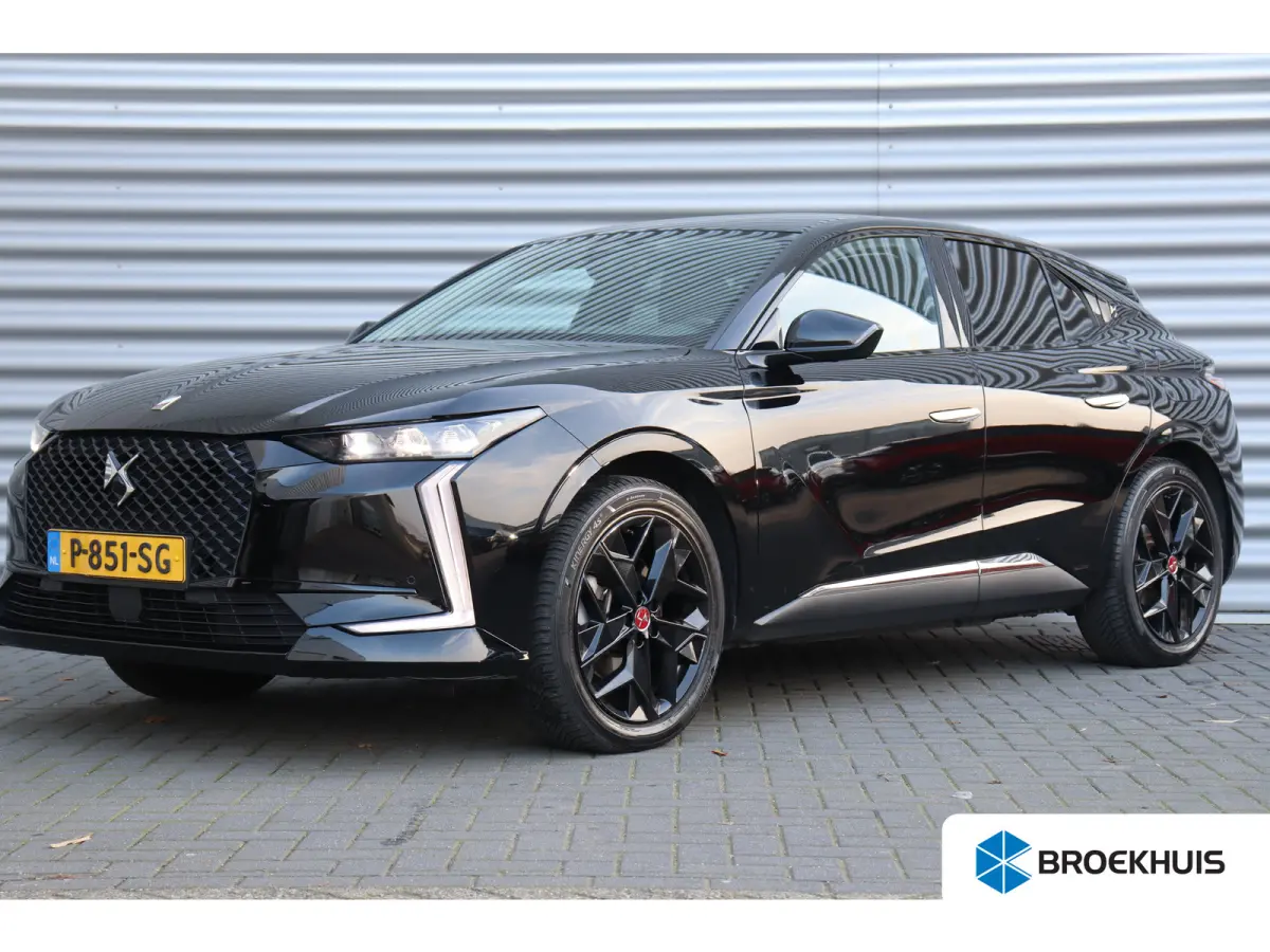 1.6 E-TENSE 225PK PERFORMANCE LINE AUTOMAAT / NAVI / LEDER / CLIMA / FULL-LED / PDC / 19" LMV / CAMERA / KEYLESS / BLUETOOTH / CRUISECONTROL !!
