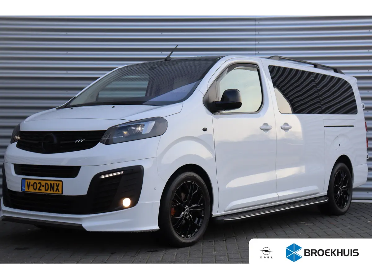 2.0D 180PK L3H1 RE-VOLVE AUTOMAAT / NAVI / LEDER / FULL-LED / 17" LMV / CAMERA / KEYLESS / IRMSCHER / SIDEBARS / TREKHAAK / BETIMMERING / 1E EIGENAAR / UNIEK !!