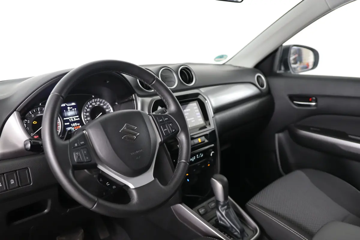 1.0 Boosterjet Select | Dealer Onderhouden! | Automaat | Trekhaak | Navi By App | Camera | Clima | Stoelverwarming | Cruise Control | Lichtmetalen Velgen