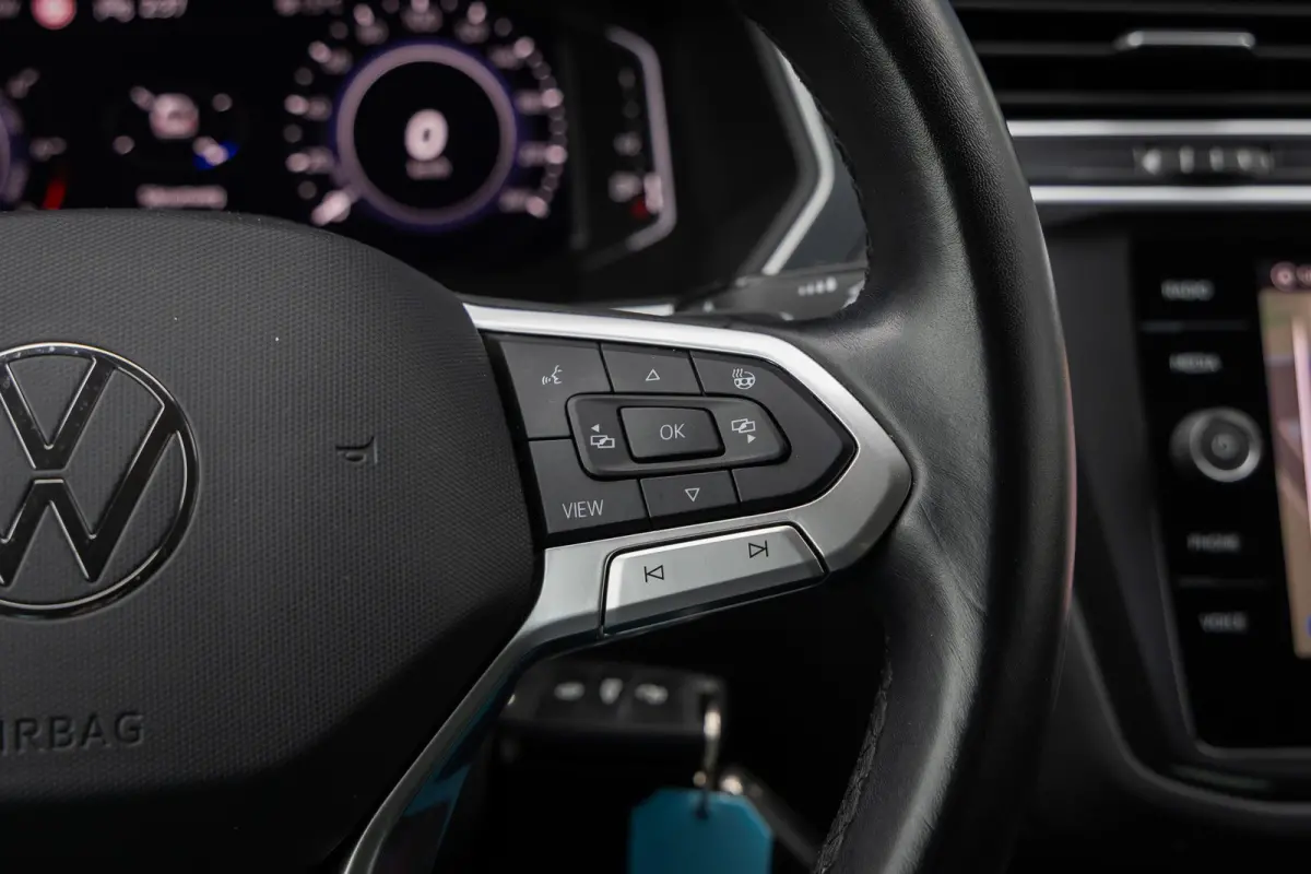 1.4 TSI eHybrid Elegance PHEV | IQ.Light | Stoel+stuur verwarming | Adap cruise | Navi | Apple Carplay/Android Auto | Apple Carplay/Android Auto | Cruise control adaptief | Elektrisch bedien