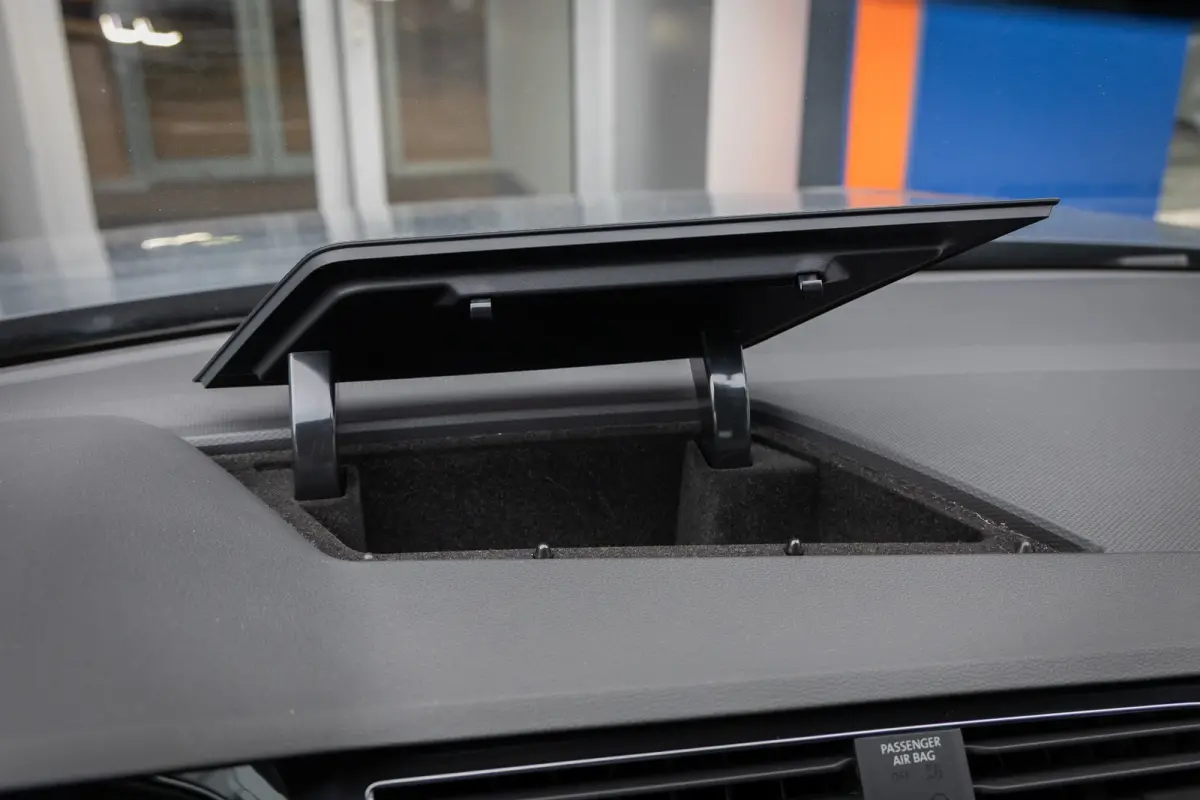 1.4 TSI eHybrid Elegance PHEV | IQ.Light | Stoel+stuur verwarming | Adap cruise | Navi | Apple Carplay/Android Auto | Apple Carplay/Android Auto | Cruise control adaptief | Elektrisch bedien
