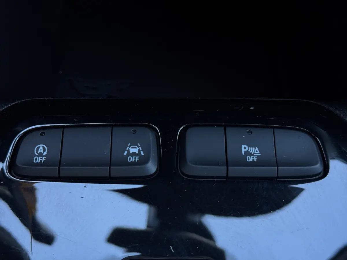 1.2 Level 3 Automaat 100pk | 1e eigenaar | Apple Carplay/Android auto | 16" LMV | PDC v&a |