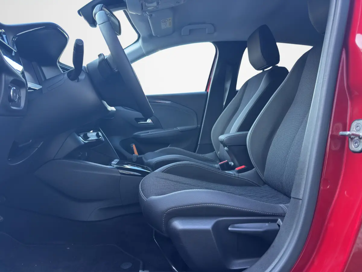 1.2 Level 3 Automaat 100pk | 1e eigenaar | Apple Carplay/Android auto | 16" LMV | PDC v&a |