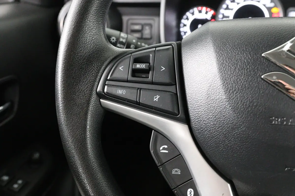 1.2 Smart Hybrid Comfort | Dealer Onderhouden! | 1e Eigenaar! | TomTom | Airco | Bluetooth | Parkeersensoren |