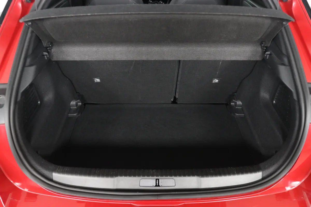1.2 Turbo Ultimate | Navigatie | Adaptieve Cruise | Camera | Climate control | Stoel/stuurverwarming | Parkeersensoren!