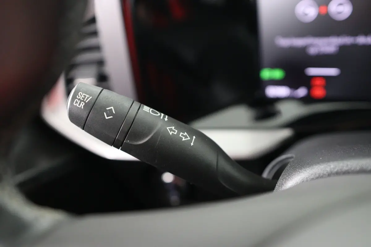 1.2 Turbo Ultimate | Navigatie | Adaptieve Cruise | Camera | Climate control | Stoel/stuurverwarming | Parkeersensoren!