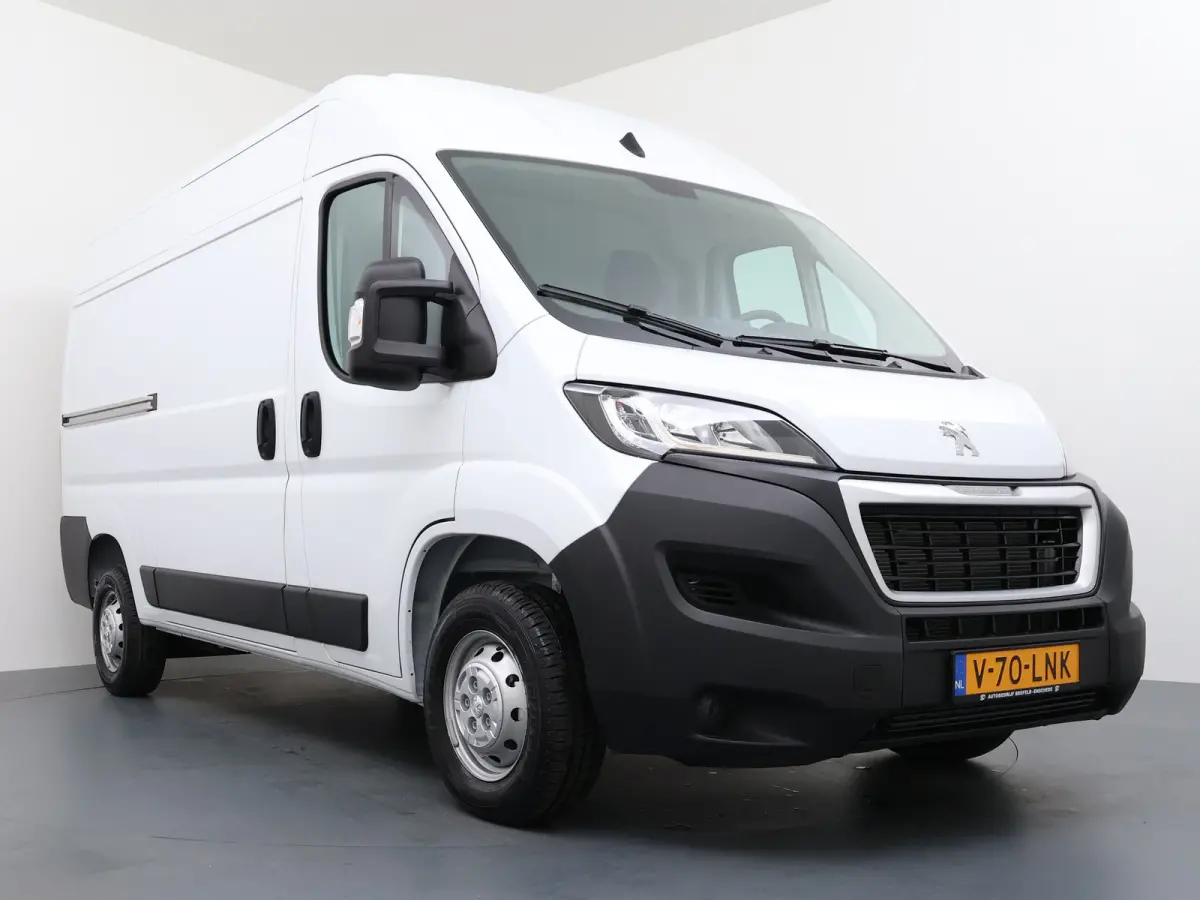 2.2 BlueHDi 120 L2H2 3.0t | NIEUW BPM VRIJ! | Achteruitrijcamera | Airco | Apple Carplay/Android Auto|telefoonintegratie premium