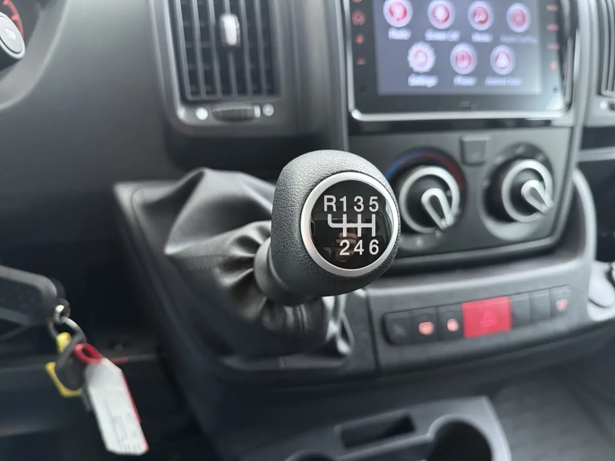 2.2 BlueHDi 120 L2H2 3.0t | NIEUW BPM VRIJ! | Achteruitrijcamera | Airco | Apple Carplay/Android Auto|telefoonintegratie premium