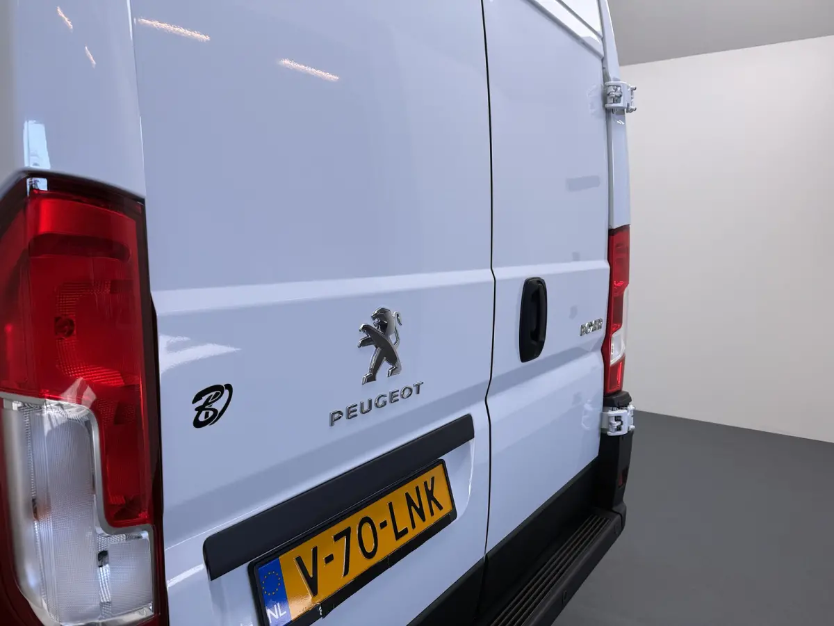 2.2 BlueHDi 120 L2H2 3.0t | NIEUW BPM VRIJ! | Achteruitrijcamera | Airco | Apple Carplay/Android Auto|telefoonintegratie premium