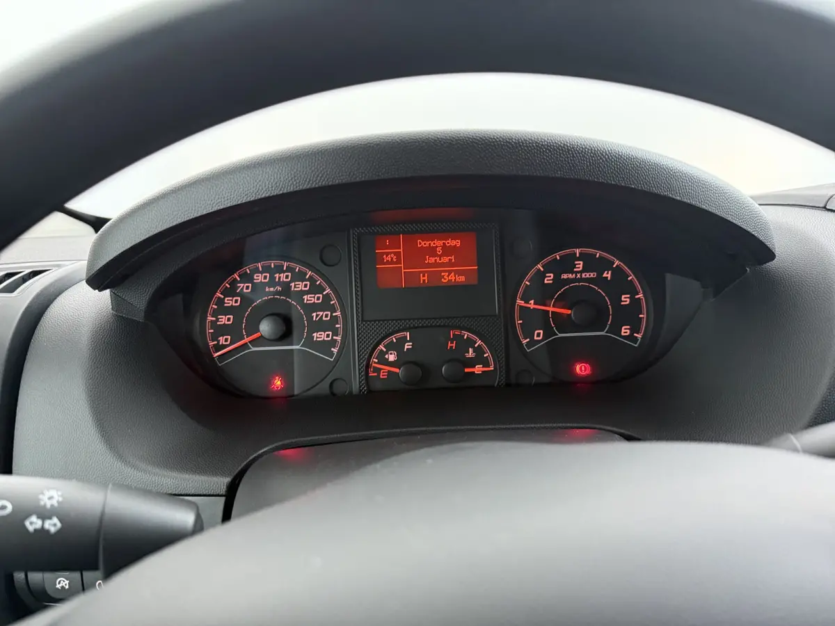 2.2 BlueHDi 120 L2H2 3.0t | NIEUW BPM VRIJ! | Achteruitrijcamera | Airco | Apple Carplay/Android Auto|telefoonintegratie premium