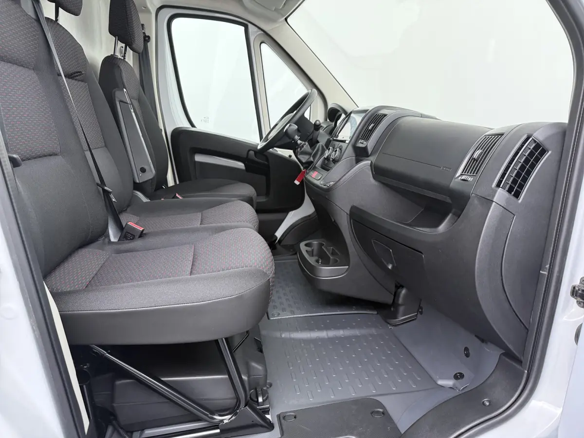 2.2 BlueHDi 120 L2H2 3.0t | NIEUW BPM VRIJ! | Achteruitrijcamera | Airco | Apple Carplay/Android Auto|telefoonintegratie premium