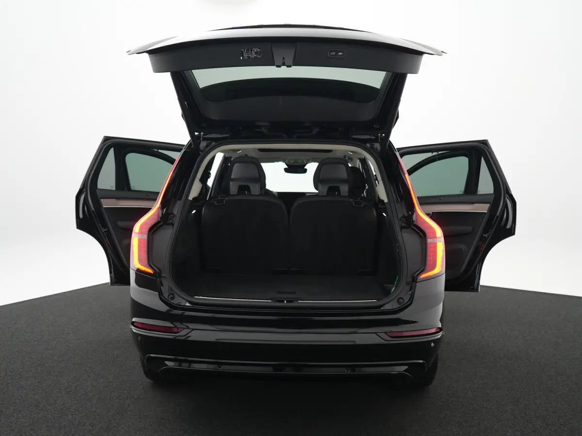T8 Recharge AWD Ultra Dark | Luchtvering | Harman/Kardon | Head-Up | 360° Camera | 21" | Adaptive Cruise | BLIS | Lederen Dashboard