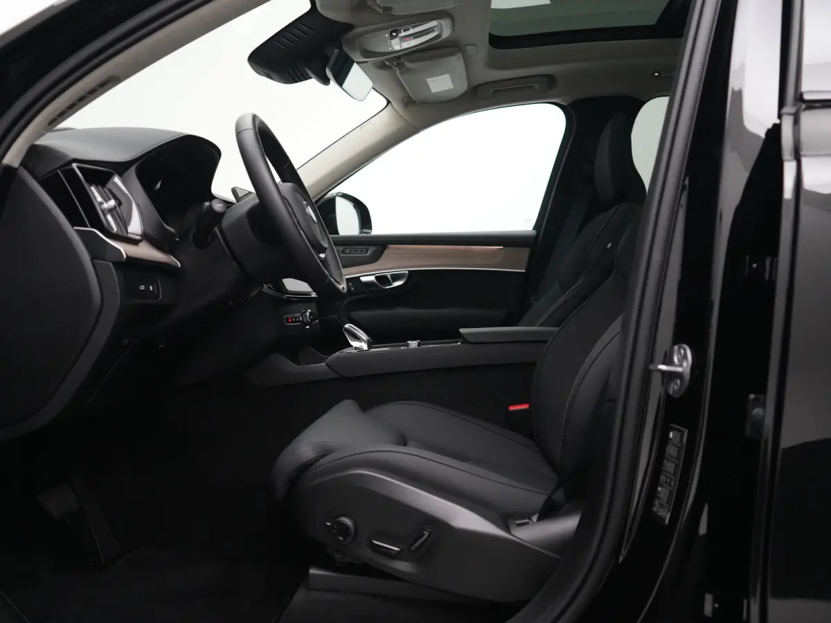 T8 Recharge AWD Ultra Dark | Luchtvering | Harman/Kardon | Head-Up | 360° Camera | 21" | Adaptive Cruise | BLIS | Lederen Dashboard