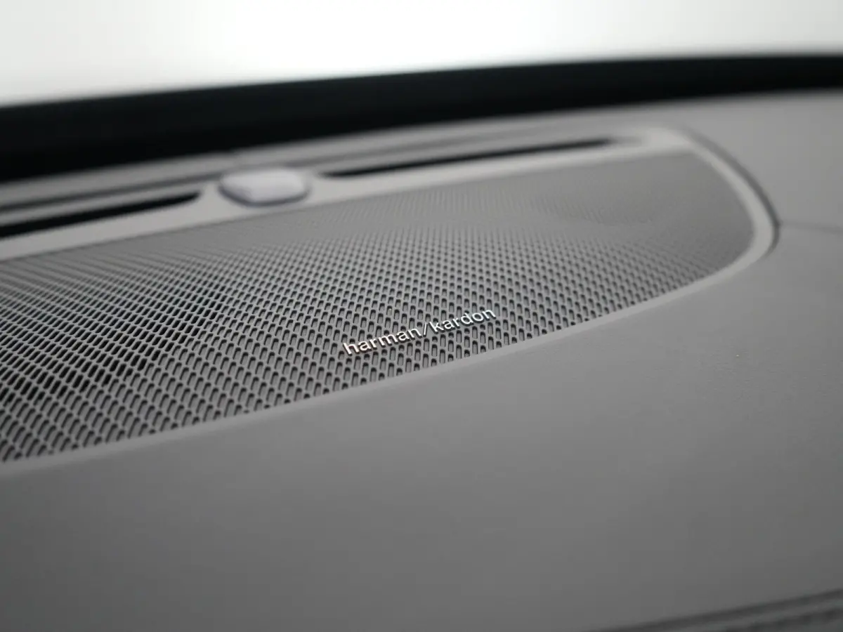 T8 Recharge AWD Ultra Dark | Luchtvering | Harman/Kardon | Head-Up | 360° Camera | 21" | Adaptive Cruise | BLIS | Lederen Dashboard