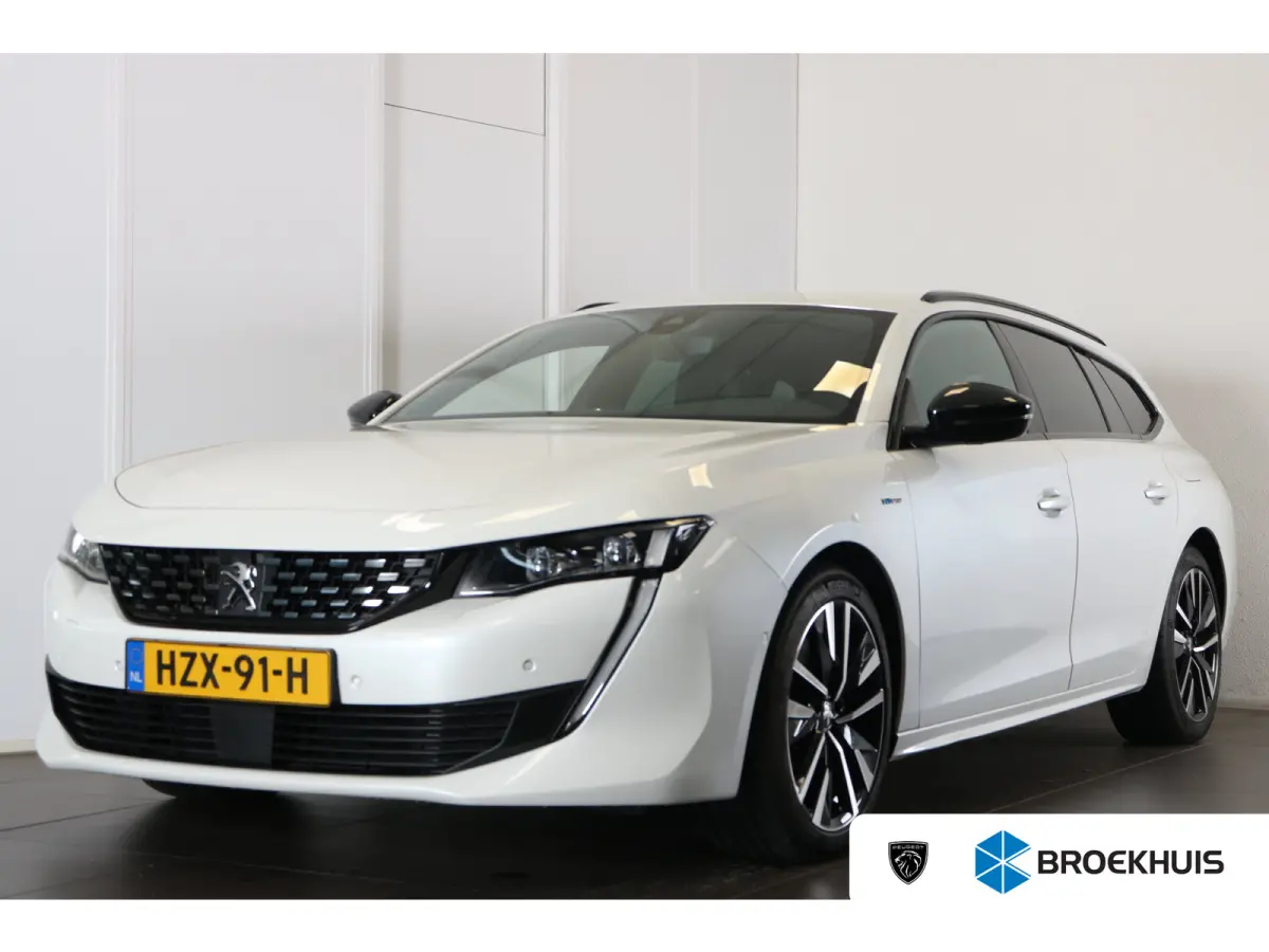 GT Hybrid 225 e-EAT8 | Camera | Navi | Stoelverwarming | Leder/Stof! | 18'' Lichtemetaal | Ad. Cruise control | Keyless | PDC V+A |