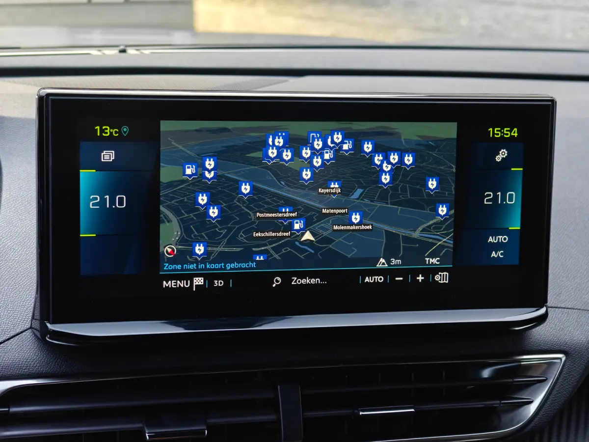 1.6 Plug-In Hybride | Navigatie | Adapt. Cruise | Climate Control | Camera | 19'' L.M. | 7,4 kW lader | Achterbank in delen neerklapbaar | Achteruitrijcamera