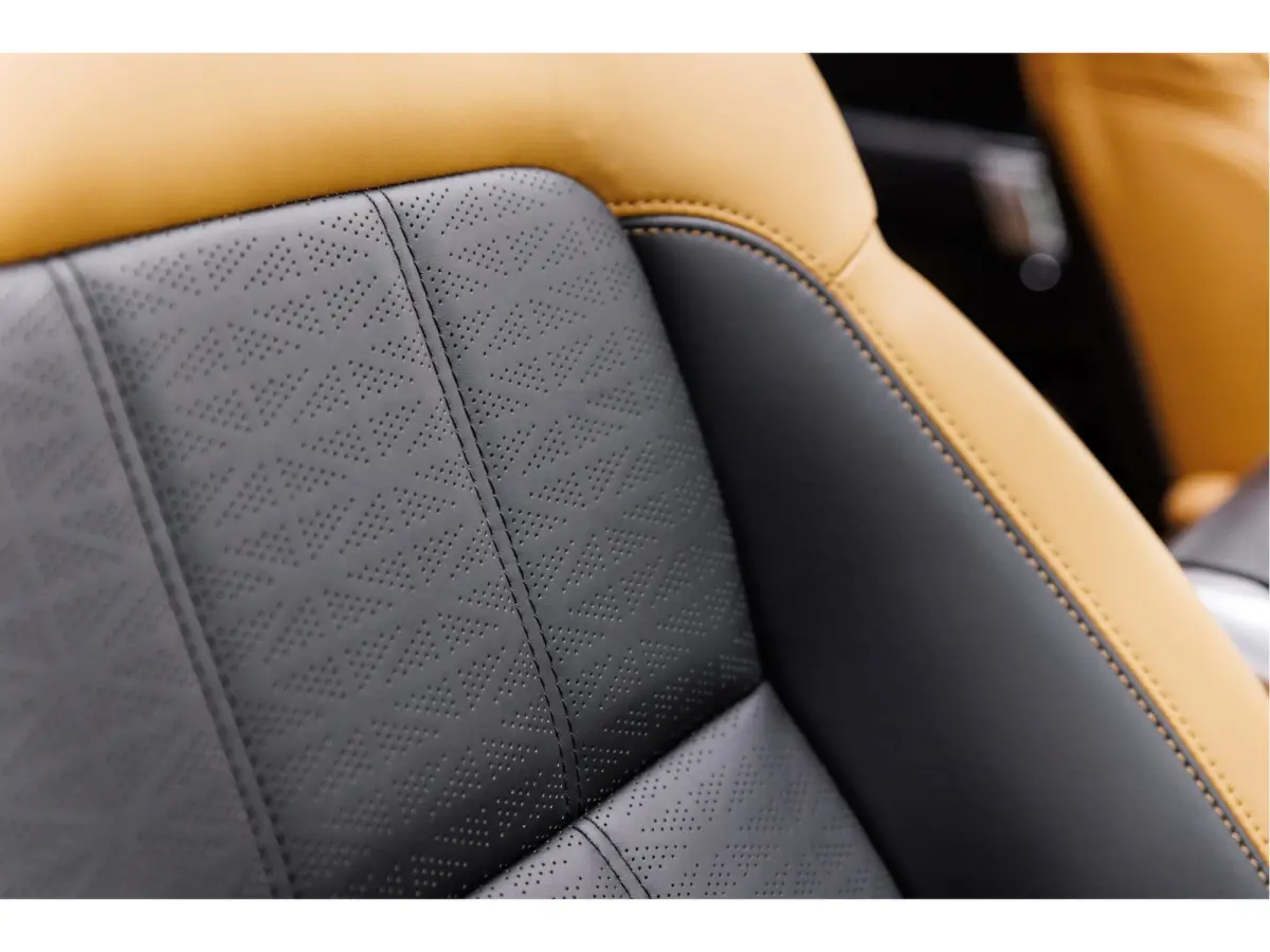 5.0 V8 SC Autobiography | Meridian Audio | Panorama schuifdak | Adaptive Dynamics | Koel-/verwarmbare voor- en achterzittingen |