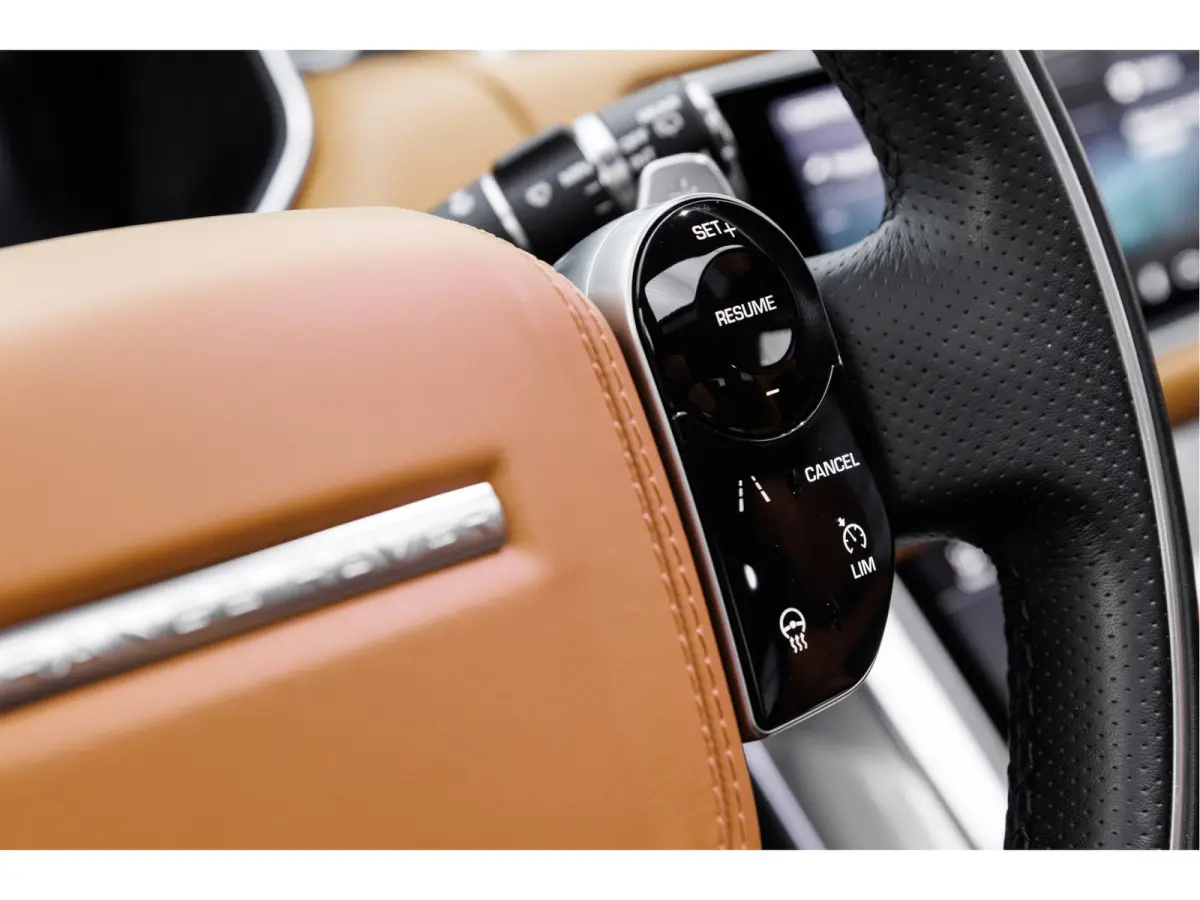 5.0 V8 SC Autobiography | Meridian Audio | Panorama schuifdak | Adaptive Dynamics | Koel-/verwarmbare voor- en achterzittingen |