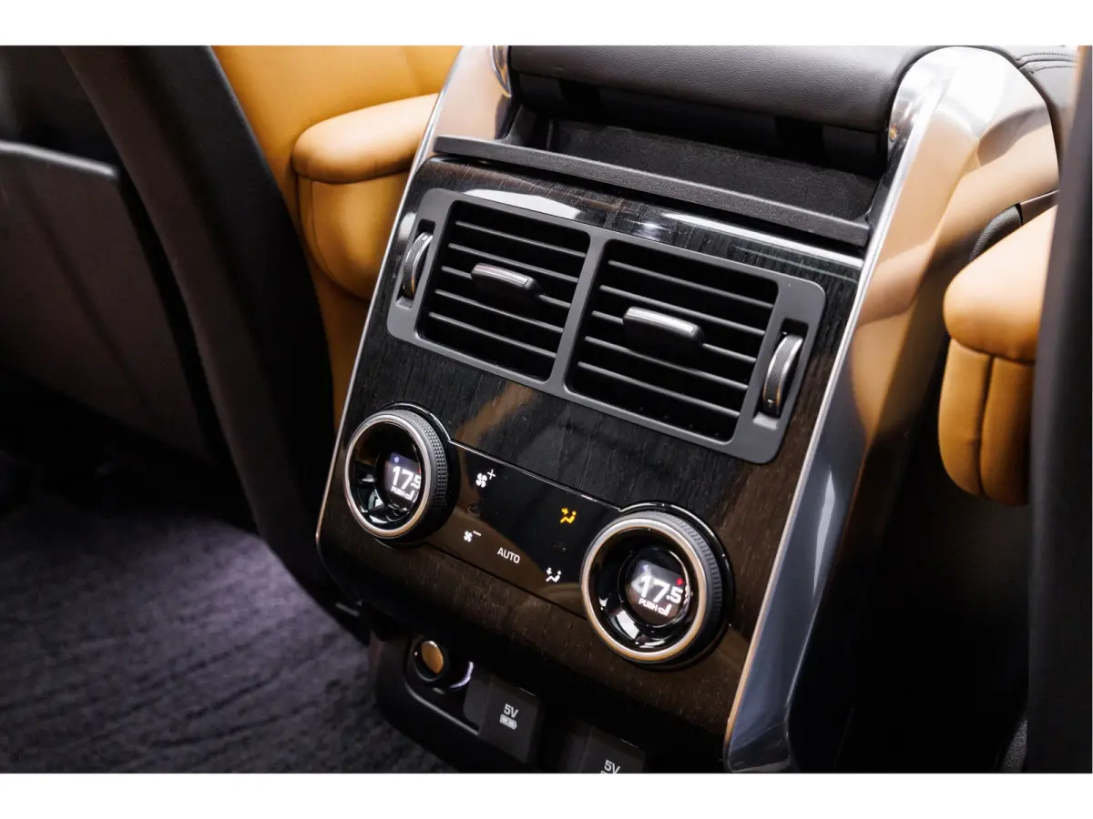 5.0 V8 SC Autobiography | Meridian Audio | Panorama schuifdak | Adaptive Dynamics | Koel-/verwarmbare voor- en achterzittingen |